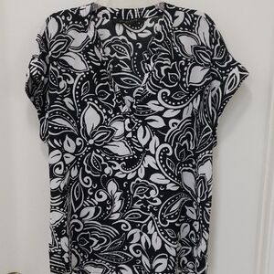 〰️Cynthia Steffe〰️ Floral V-Neck Short Sleeve Blouse XL